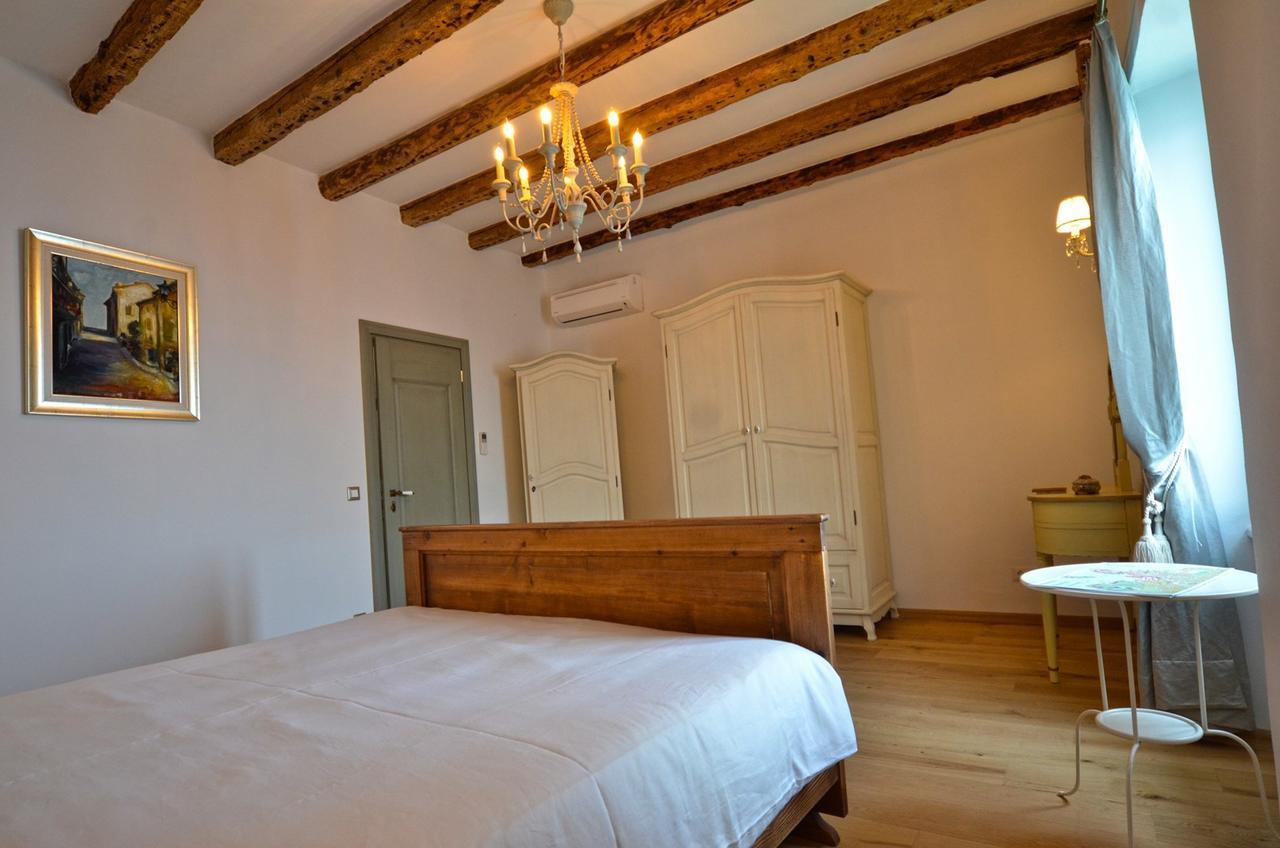 Arnolongo B4 Sea View Hotel Rovinj Luaran gambar